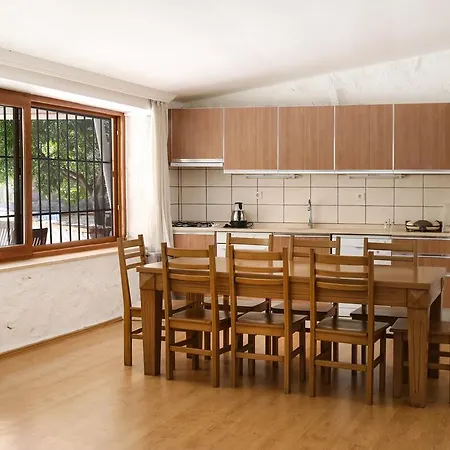 Villa High Privacy Three Bedroom Bd484